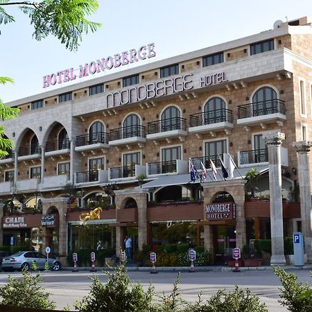 Monoberge Hotel Byblos Екстериор снимка