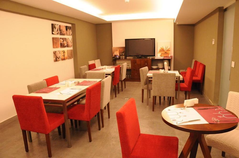 Monoberge Hotel Byblos Екстериор снимка