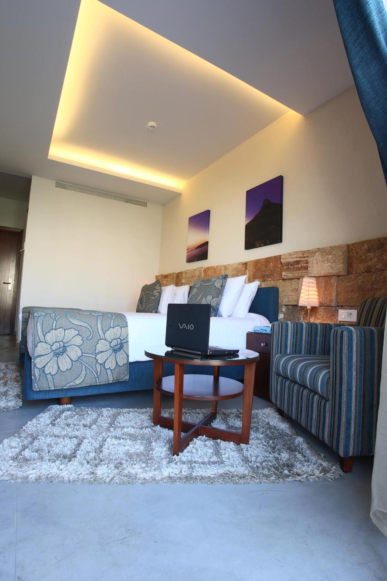 Monoberge Hotel Byblos Стая снимка