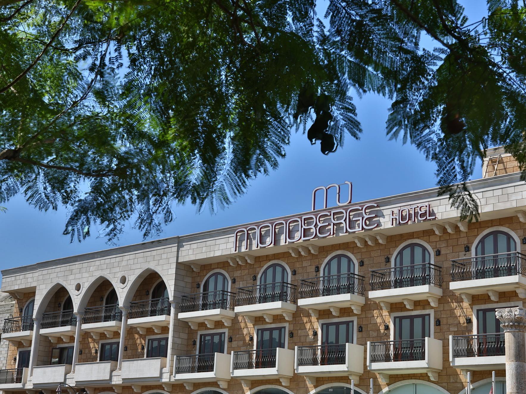 Monoberge Hotel Byblos Екстериор снимка